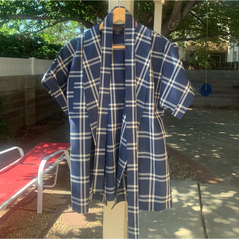 Pendleton Woolen Mills wrap navy with white with belt size XL